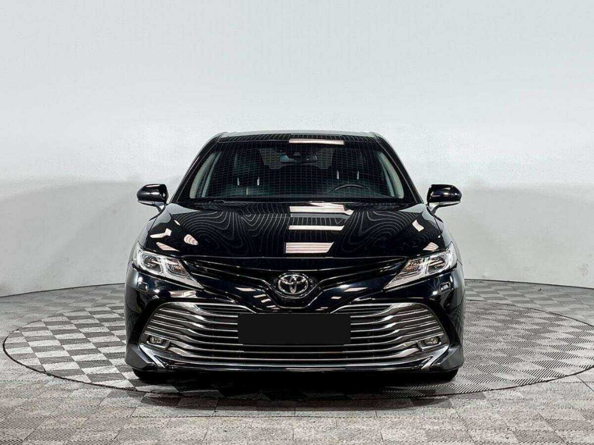 Toyota Camry б/у, 2018, Автоматическая. Посмотреть фото