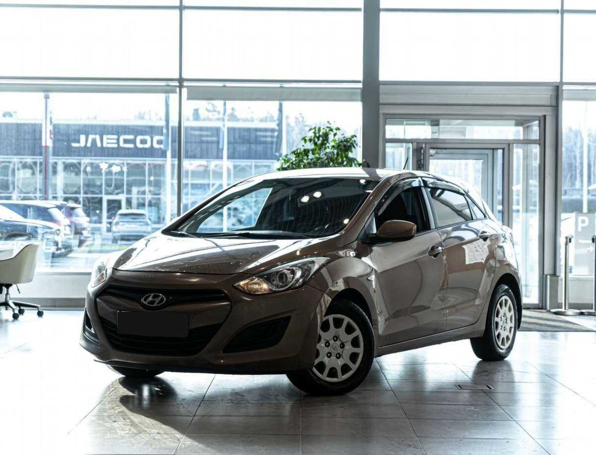 Hyundai i30 б/у, 2013, Механическая. Фото: #0