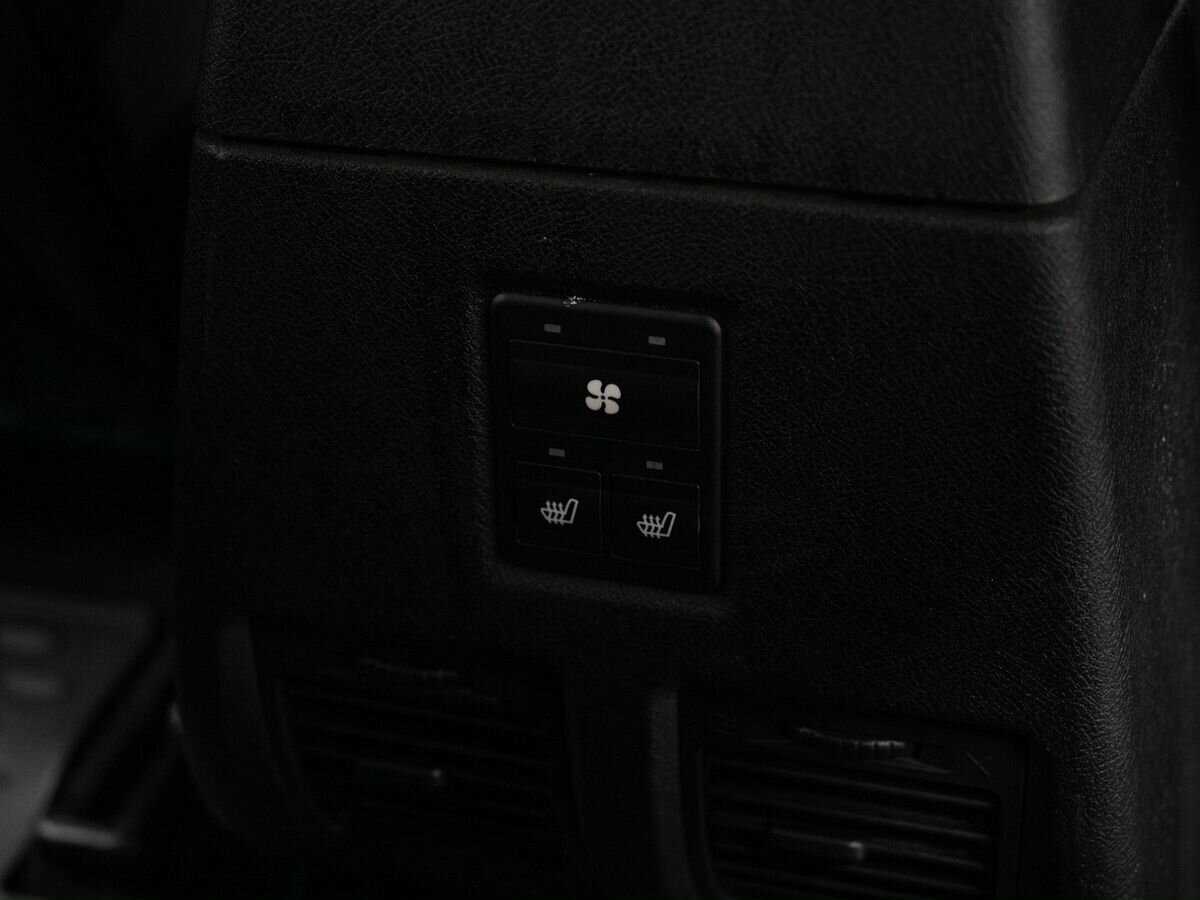 УАЗ Patriot б/у, 2015, Механическая. Фото: #9