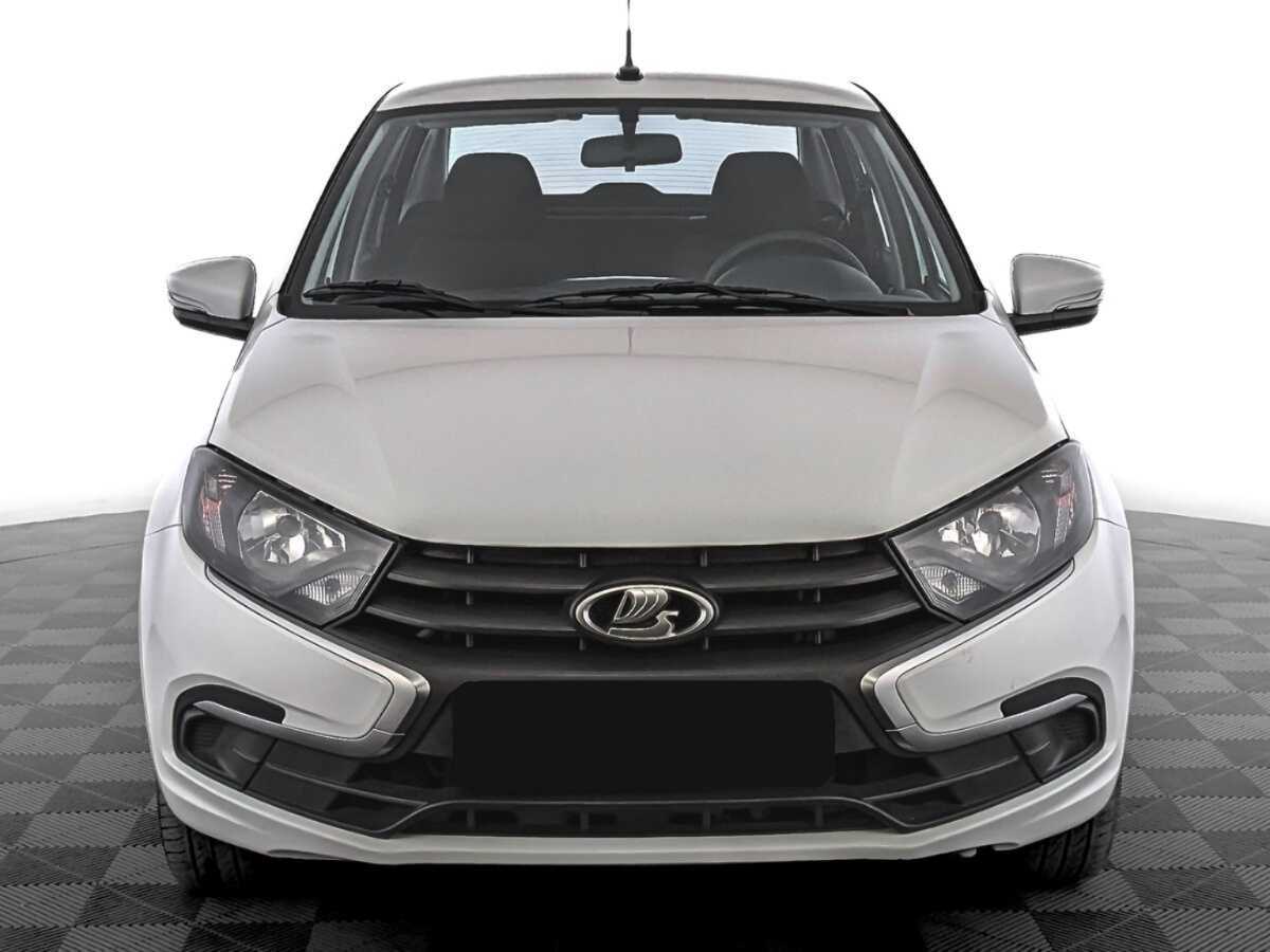 Lada (ВАЗ) Granta б/у, 2022, Механическая. Фото: #1
