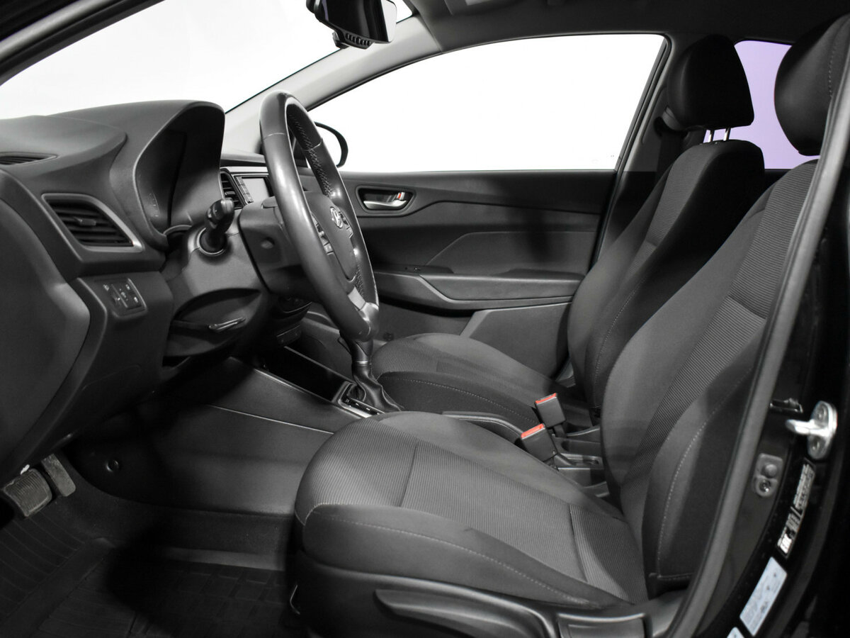 Hyundai Solaris б/у, 2017, Автоматическая. Фото: #9