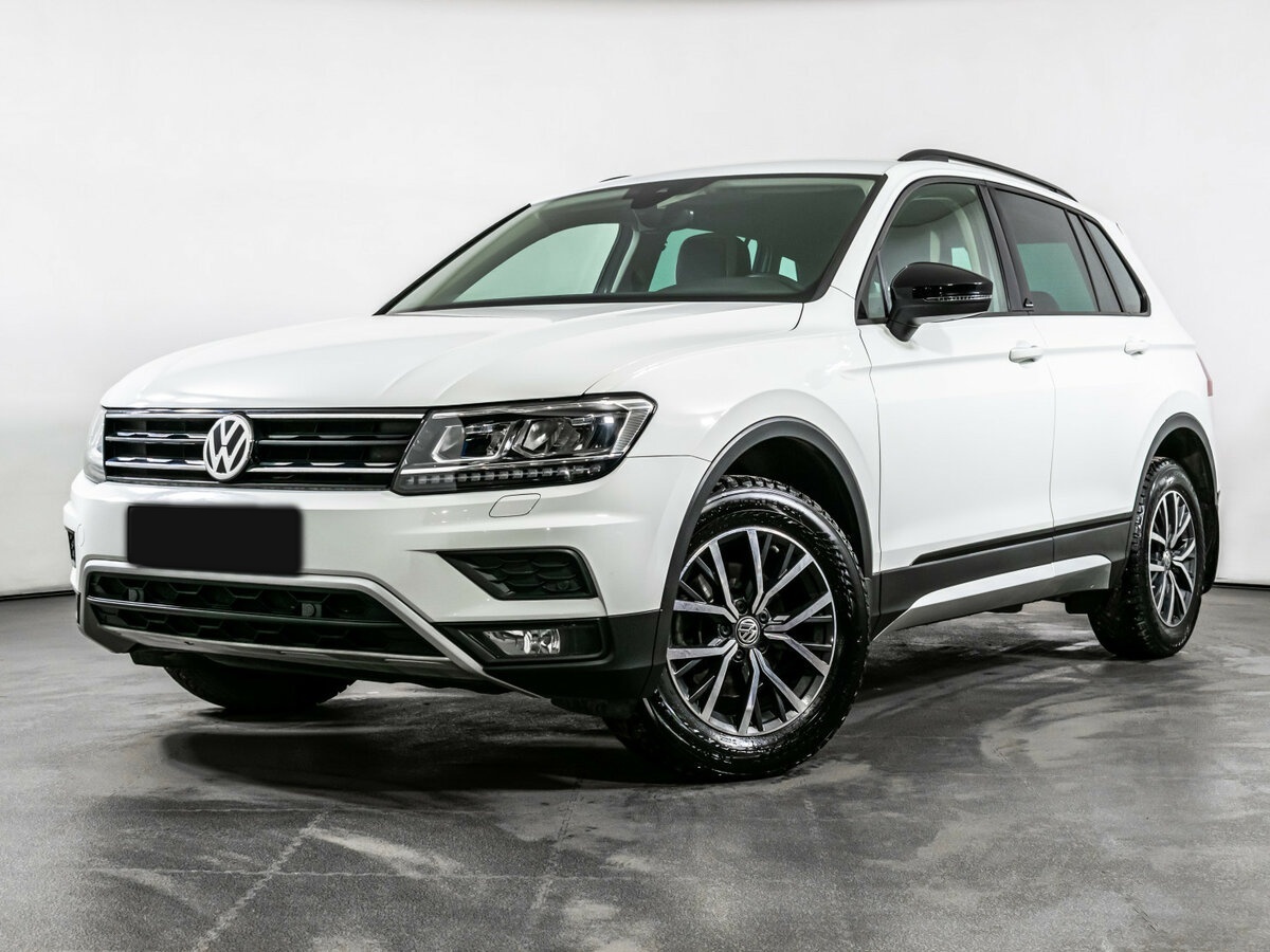 Volkswagen Tiguan б/у, 2019, Роботизированная. Посмотреть фото