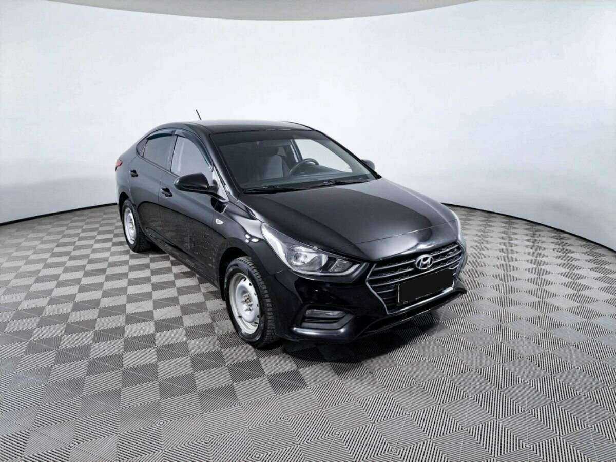 Hyundai Solaris б/у, 2018, Механическая. Фото: #2