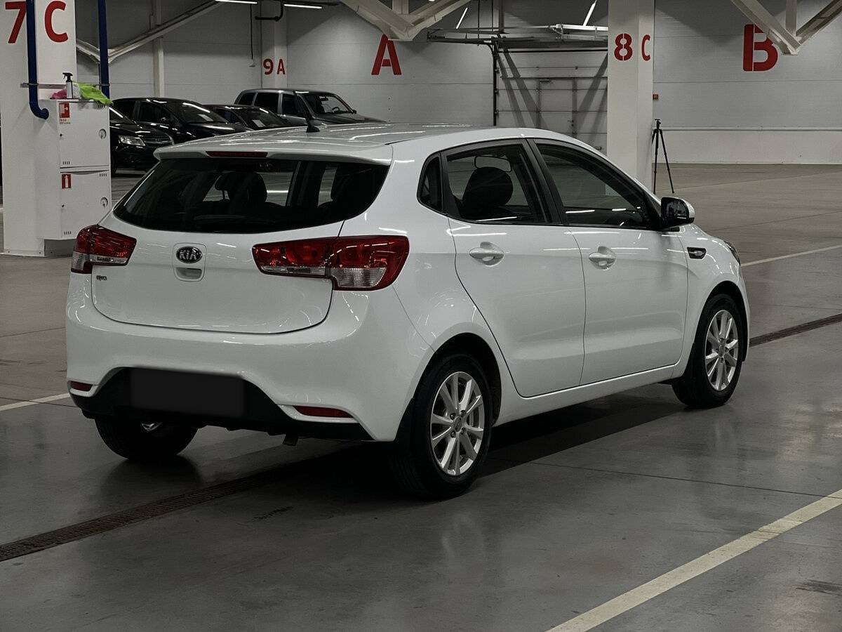 Kia Rio б/у, 2015, Автоматическая. Фото: #4