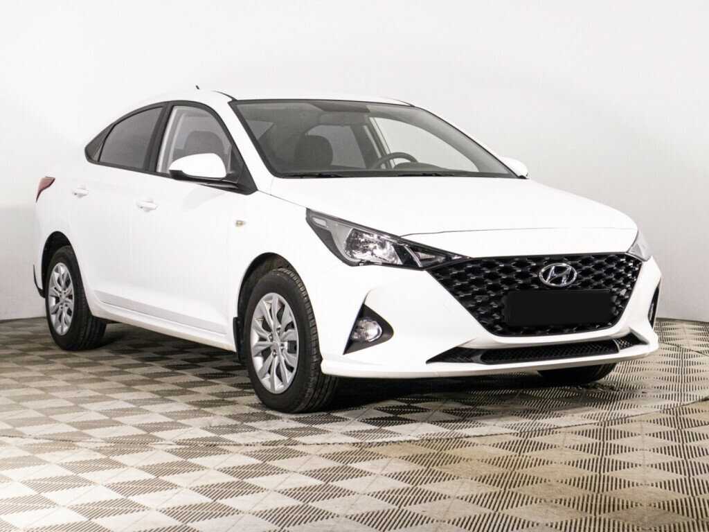 Hyundai Solaris б/у, 2022, Автоматическая. Фото: #2
