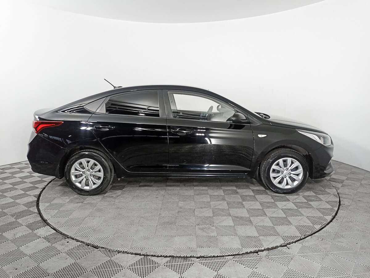 Hyundai Solaris б/у, 2018, Механическая. Фото: #3