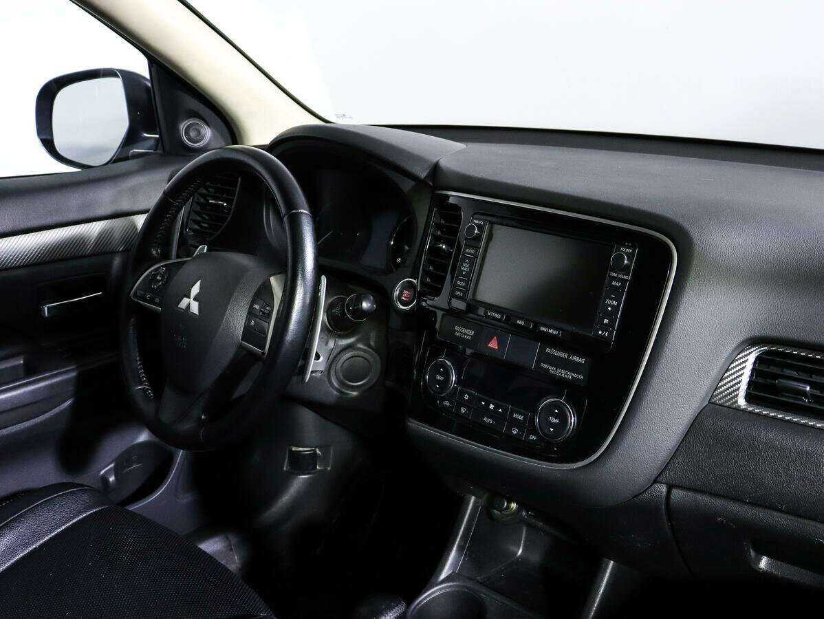 Mitsubishi Outlander б/у, 2013, Вариатор. Фото: #5