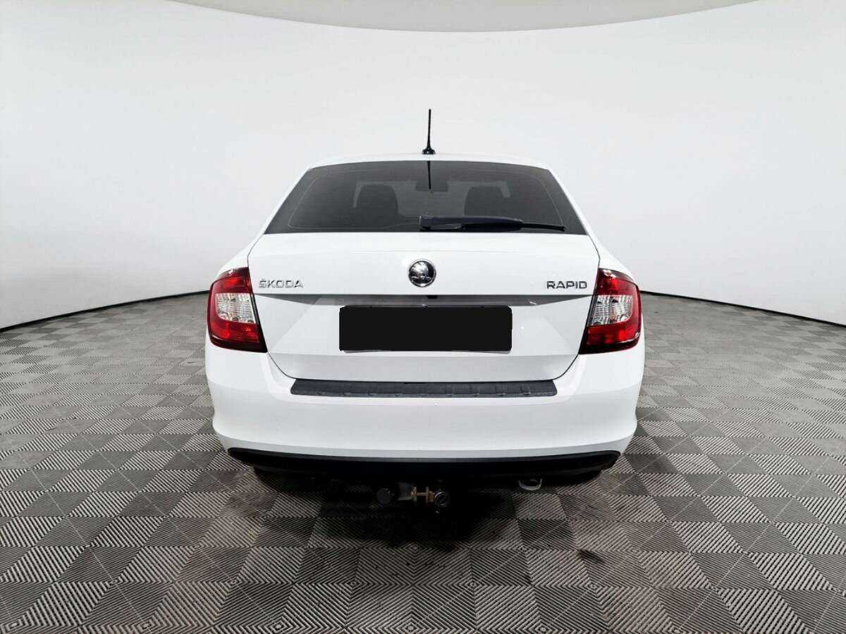 Skoda Rapid б/у, 2019, Механическая. Фото: #4