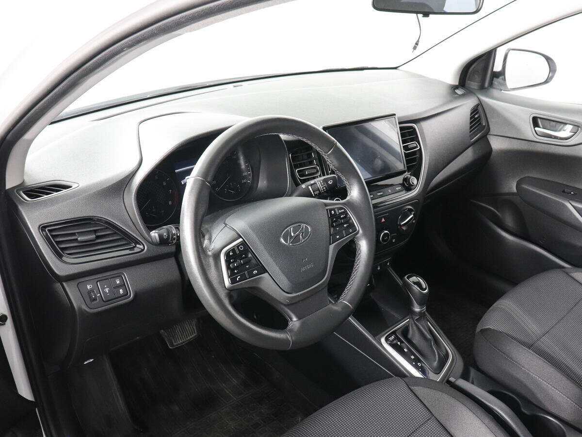 Hyundai Solaris б/у, 2021, Автоматическая. Фото: #8