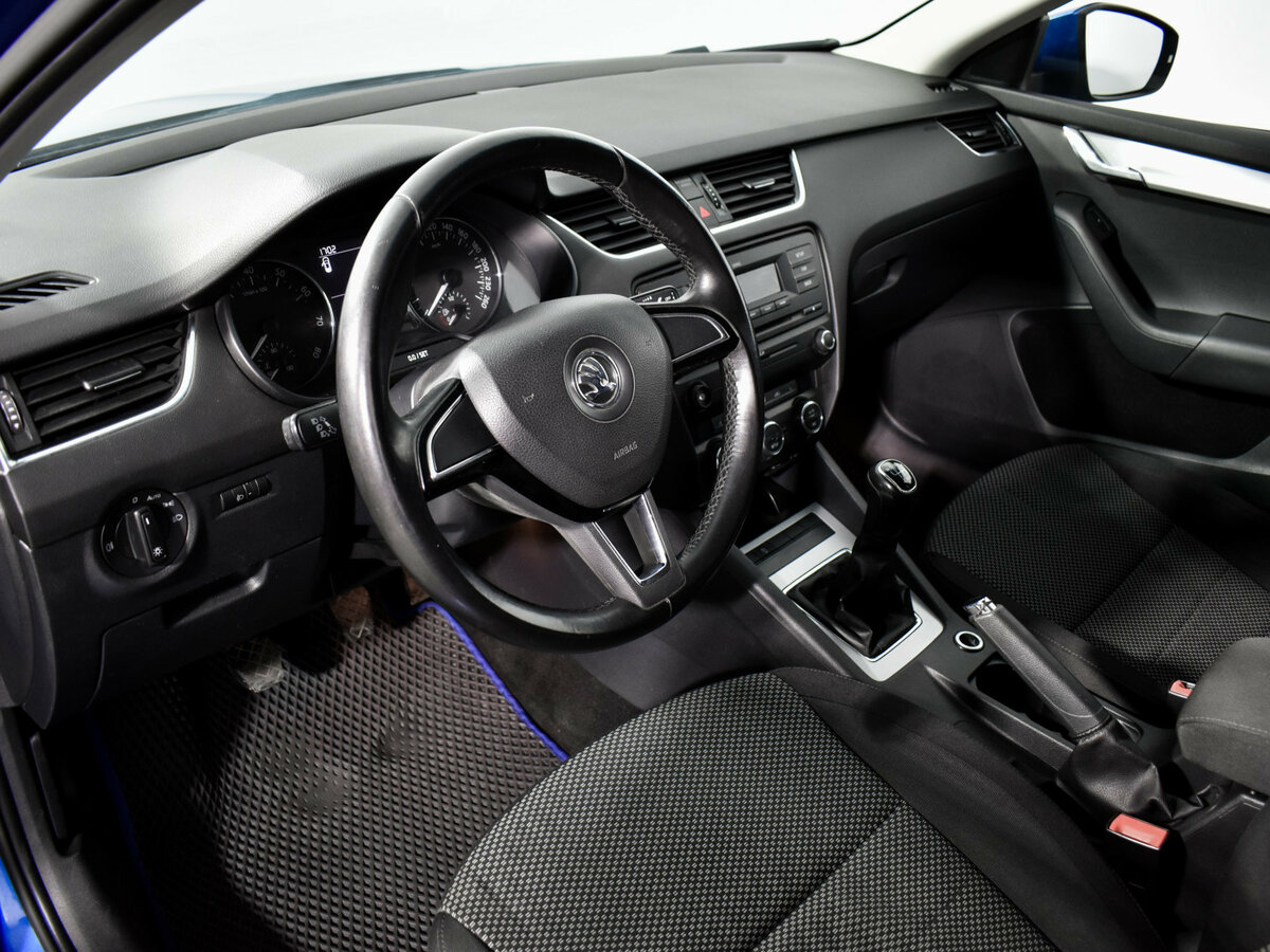 Skoda Octavia б/у, 2013, Механическая. Фото: #8