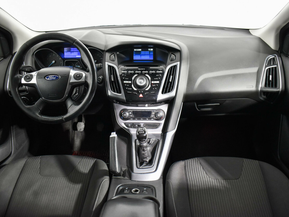 Ford Focus б/у, 2012, Механическая. Фото: #13