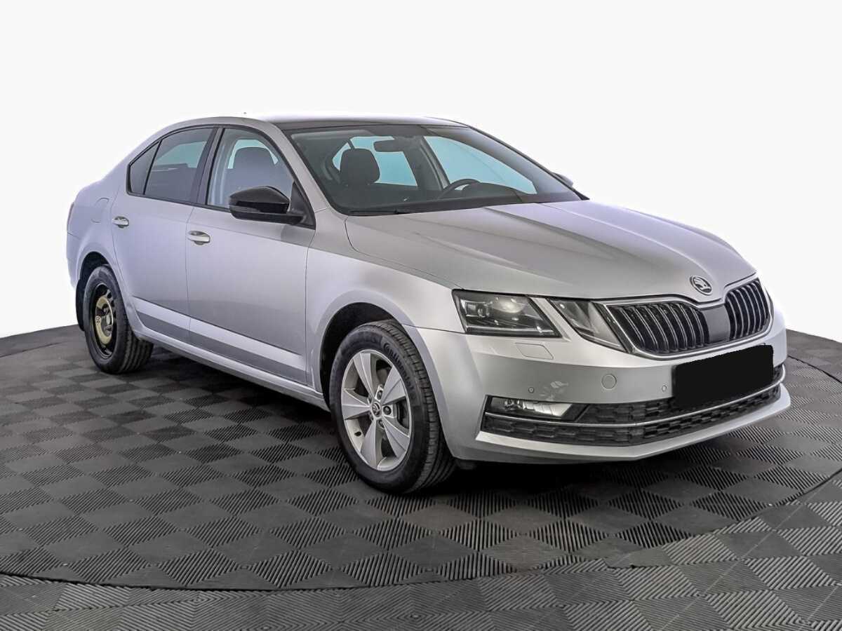 Skoda Octavia б/у, 2018, Роботизированная. Фото: #2