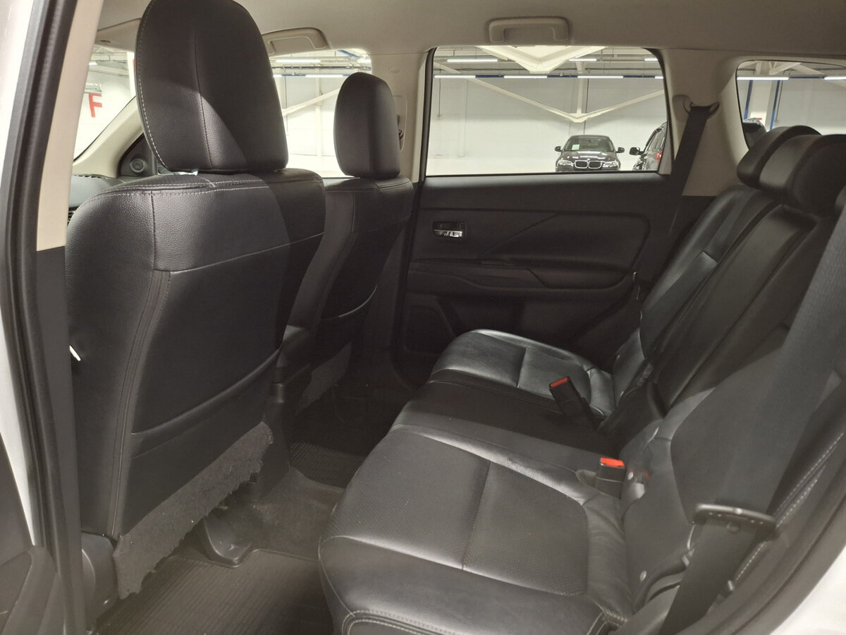 Mitsubishi Outlander б/у, 2013, Вариатор. Фото: #11