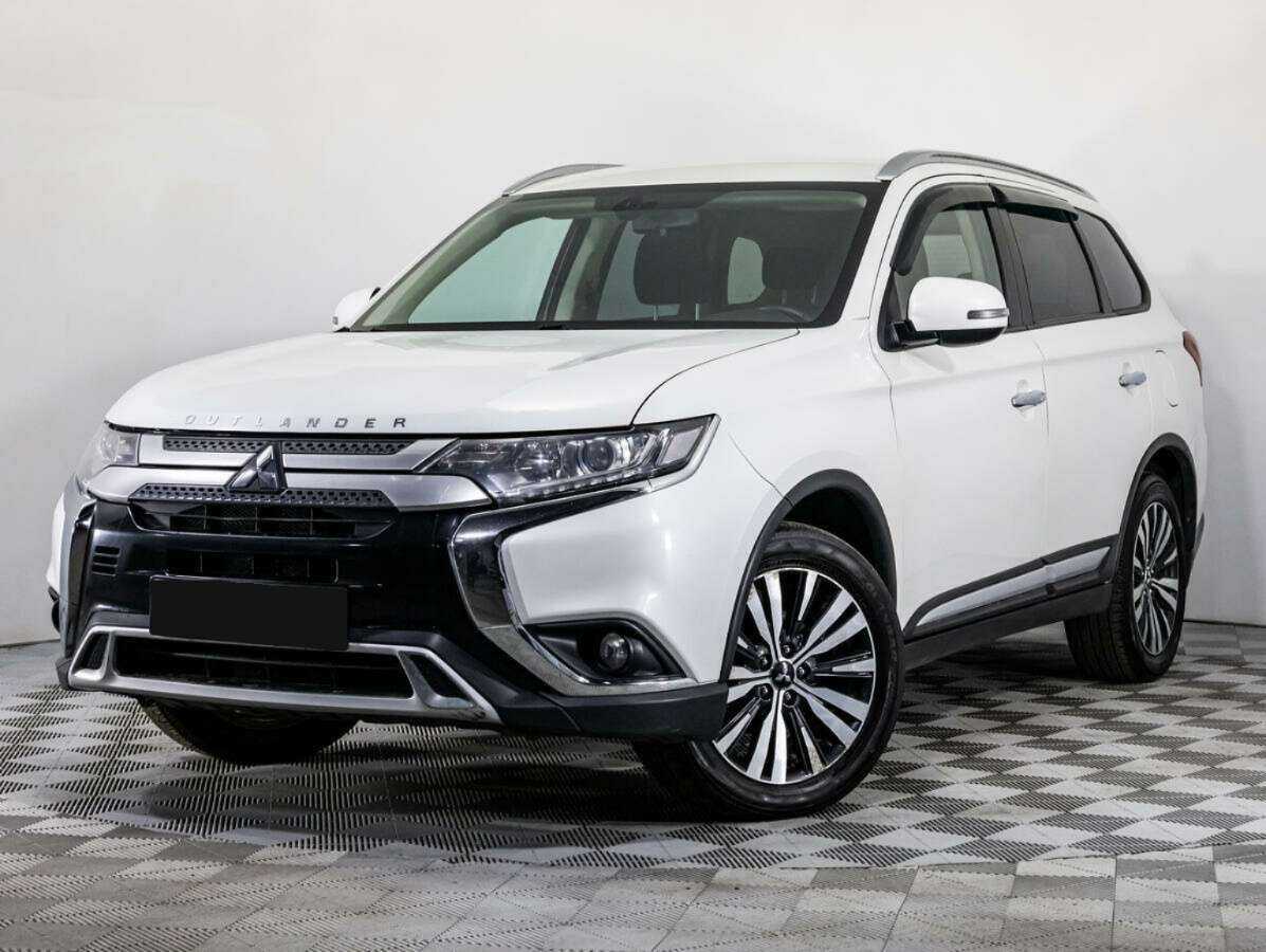 Mitsubishi Outlander б/у, 2018, Вариатор. Посмотреть фото