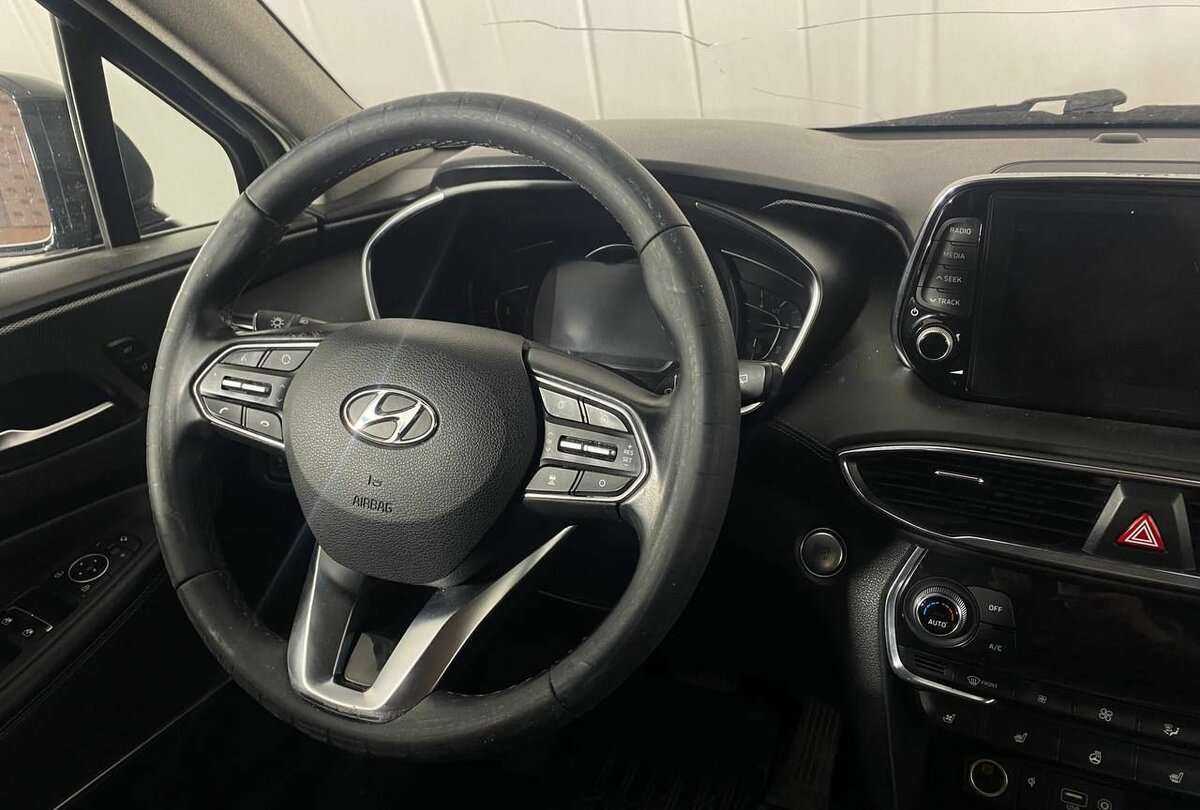 Hyundai Santa Fe б/у, 2018, Автоматическая. Фото: #8