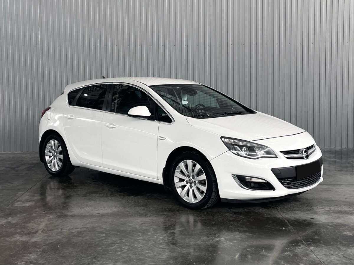 Opel Astra б/у, 2014, Автоматическая. Фото: #2