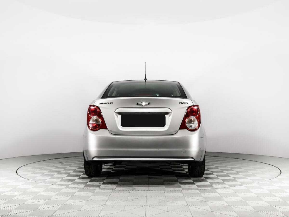 Chevrolet Aveo б/у, 2014, Механическая. Фото: #5