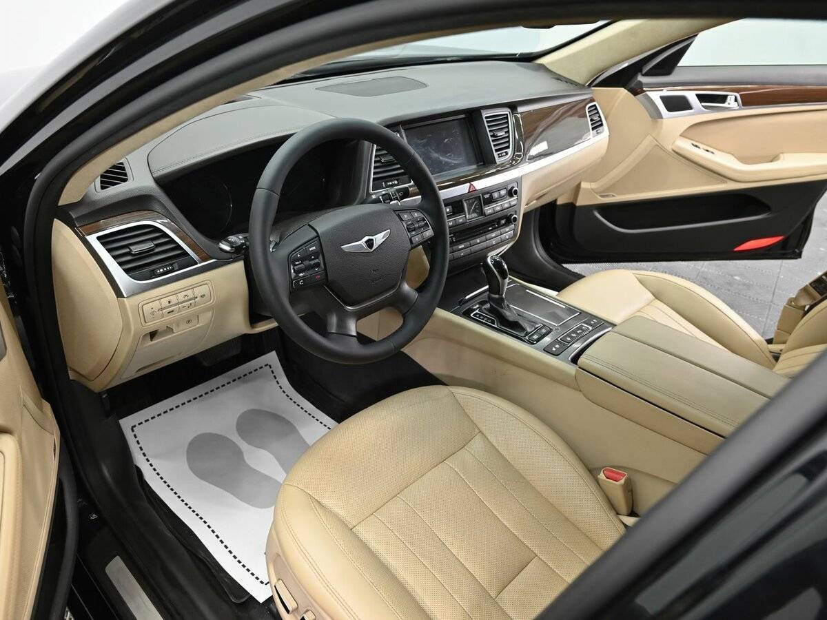 Hyundai Genesis б/у, 2016, Автоматическая. Фото: #7
