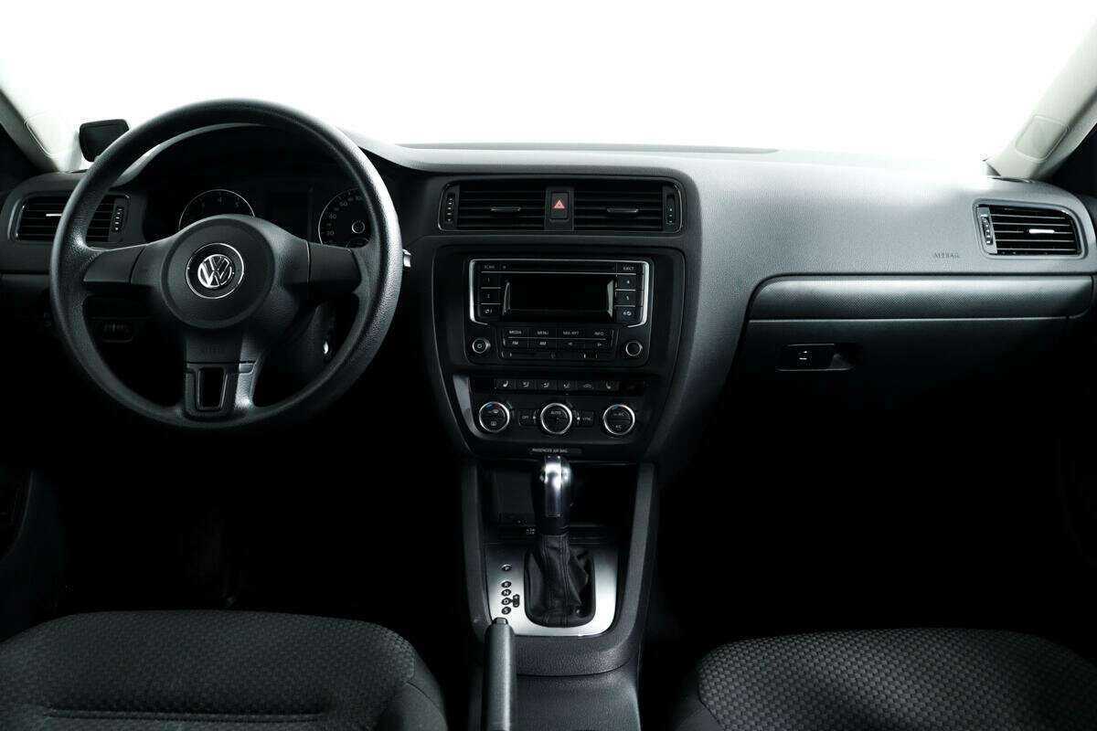 Volkswagen Jetta б/у, 2014, Автоматическая. Фото: #10