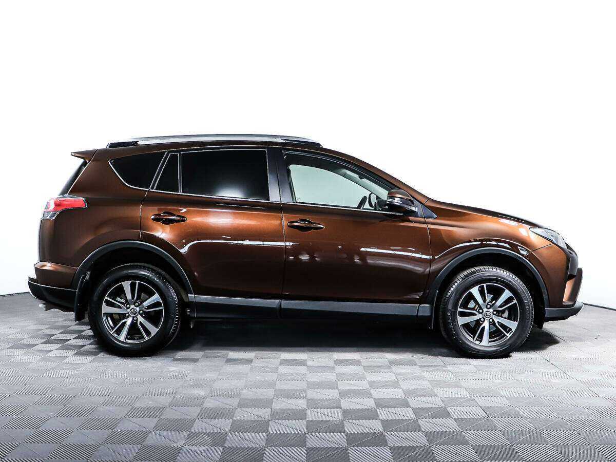 Toyota RAV4 б/у, 2018, Автоматическая. Фото: #3