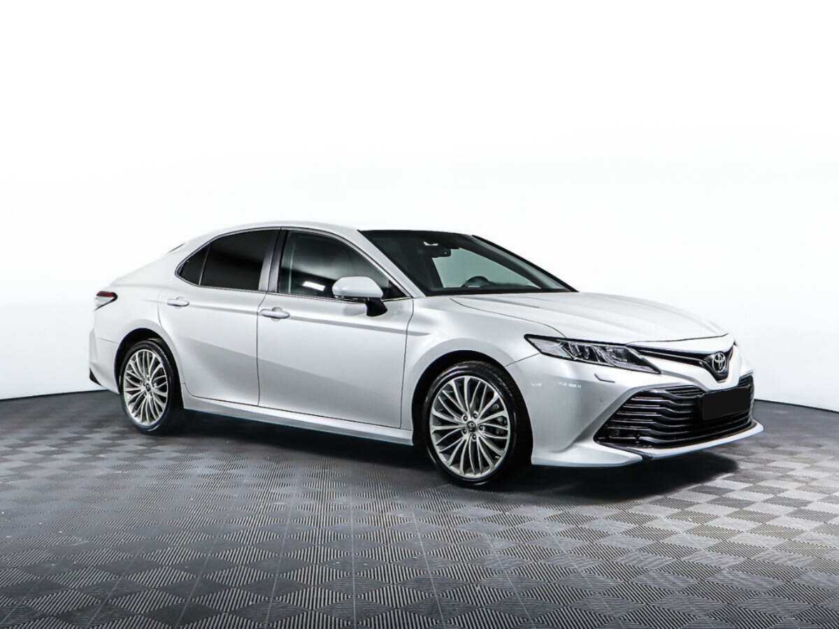 Toyota Camry б/у, 2020, Автоматическая. Фото: #2