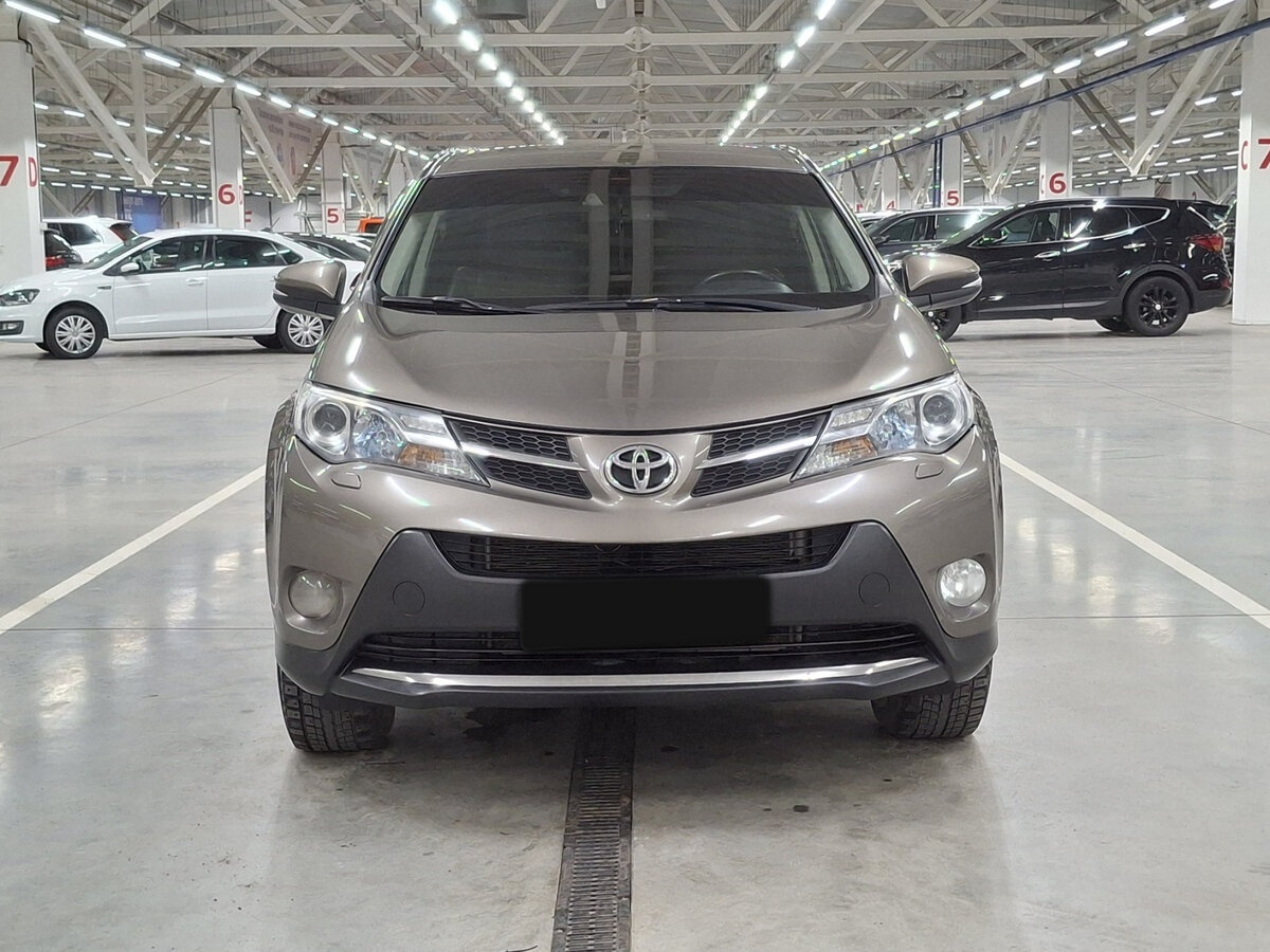 Toyota RAV4 б/у, 2013, Автоматическая. Фото: #1