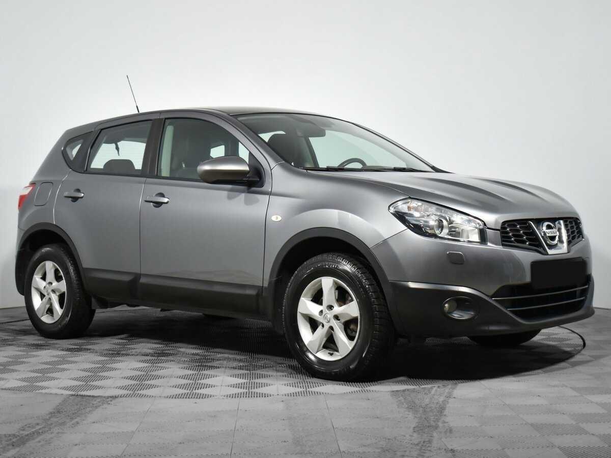 Nissan Qashqai б/у, 2013, Механическая. Фото: #2