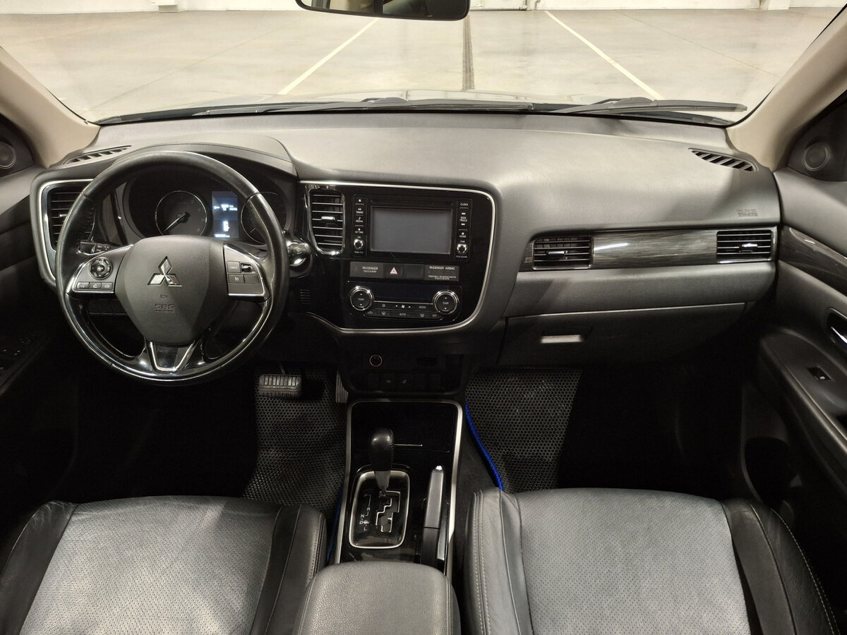 Mitsubishi Outlander б/у, 2017, Вариатор. Фото: #12