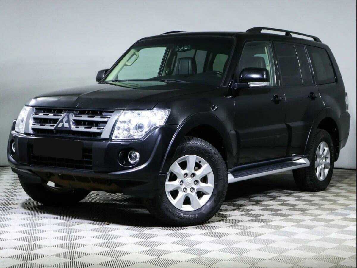 Mitsubishi Pajero б/у, 2013, Автоматическая. Посмотреть фото