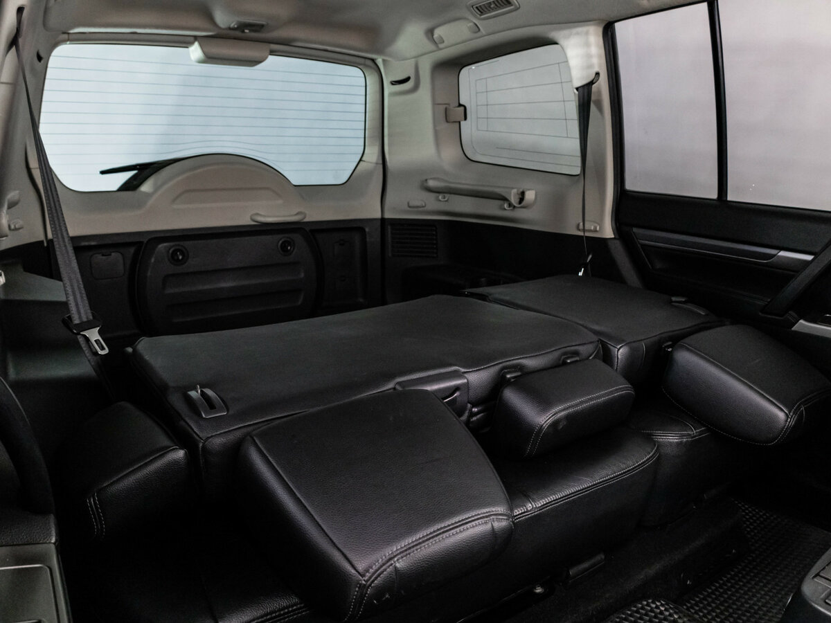Mitsubishi Pajero б/у, 2014, Автоматическая. Фото: #18