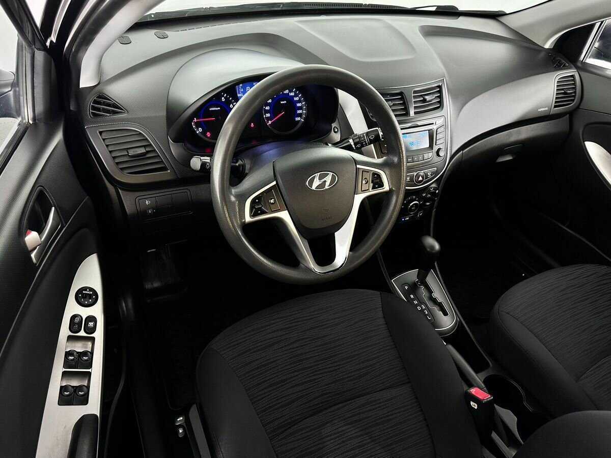 Hyundai Solaris б/у, 2015, Автоматическая. Фото: #6