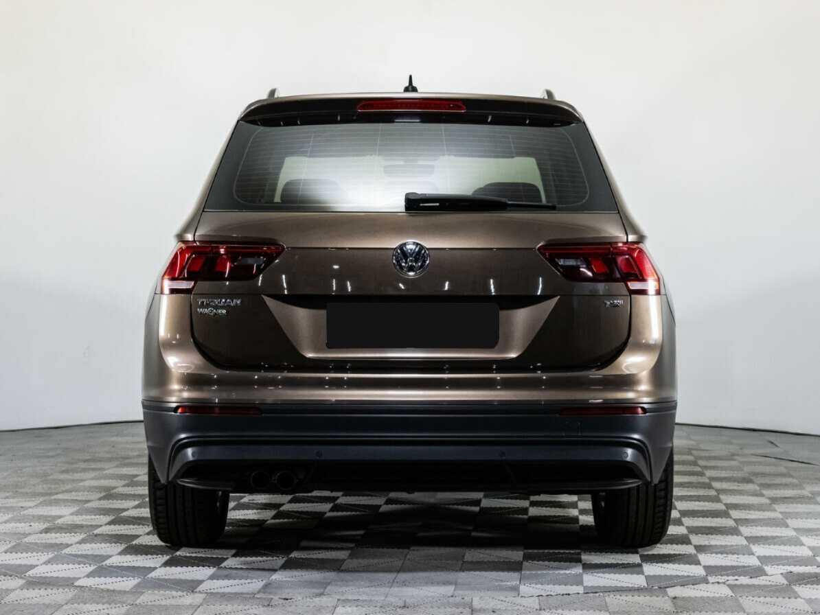 Volkswagen Tiguan б/у, 2017, Роботизированная. Фото: #4
