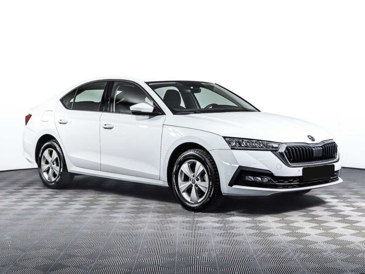 Skoda Octavia б/у, 2021, Автоматическая. Фото: #1