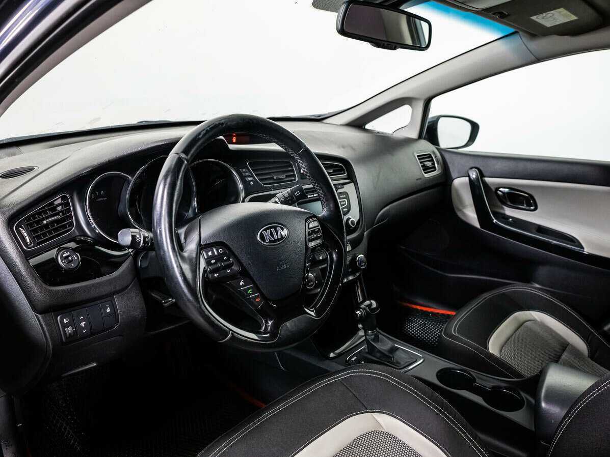 Kia Ceed б/у, 2014, Автоматическая. Фото: #10
