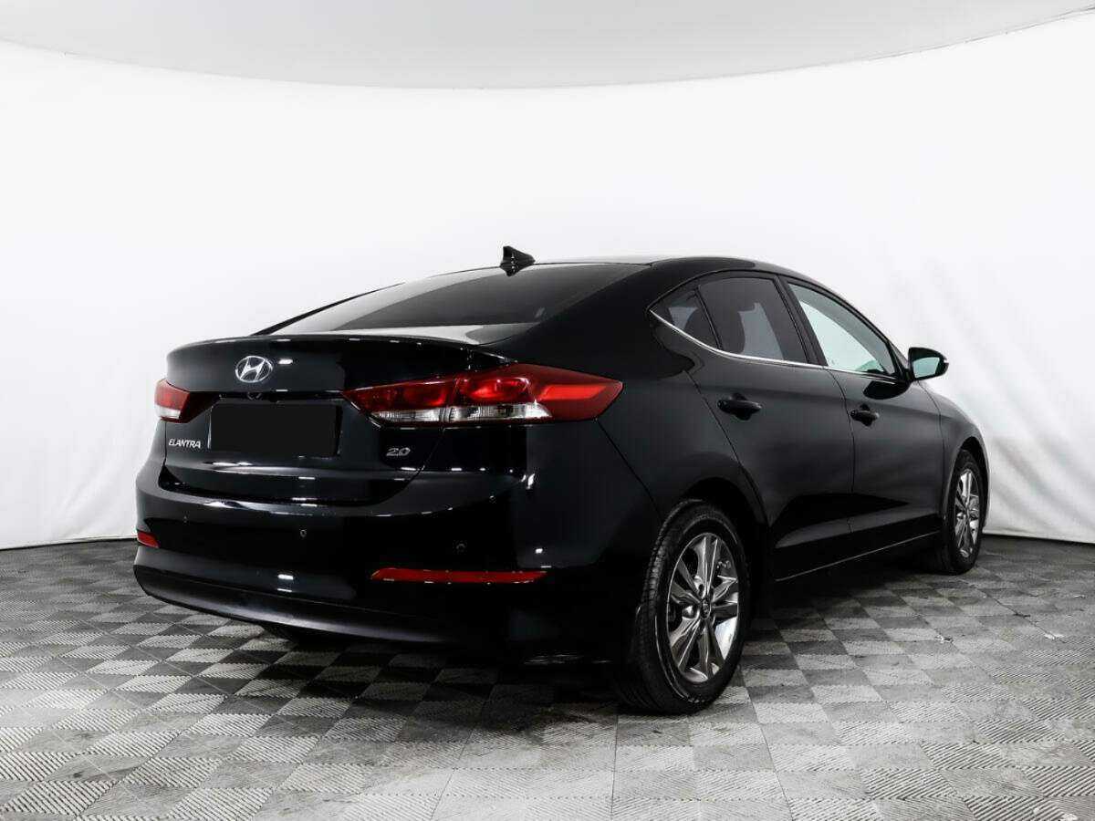 Hyundai Elantra б/у, 2017, Автоматическая. Фото: #4