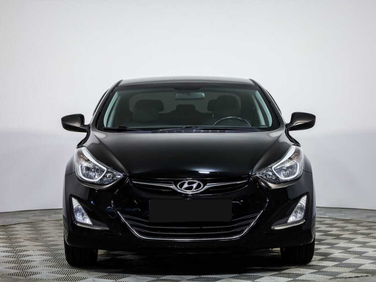 Hyundai Elantra б/у, 2015, Механическая. Фото: #0