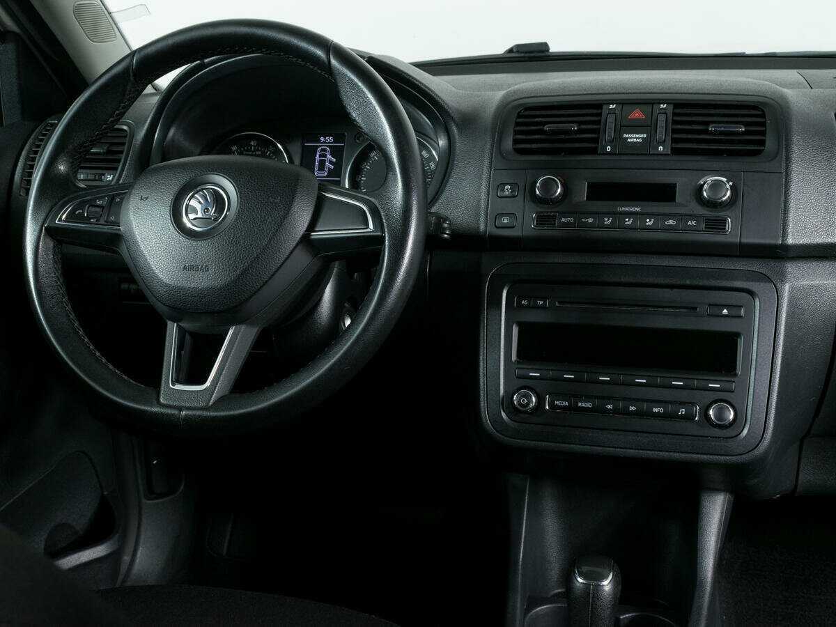 Skoda Fabia б/у, 2013, Автоматическая. Фото: #8
