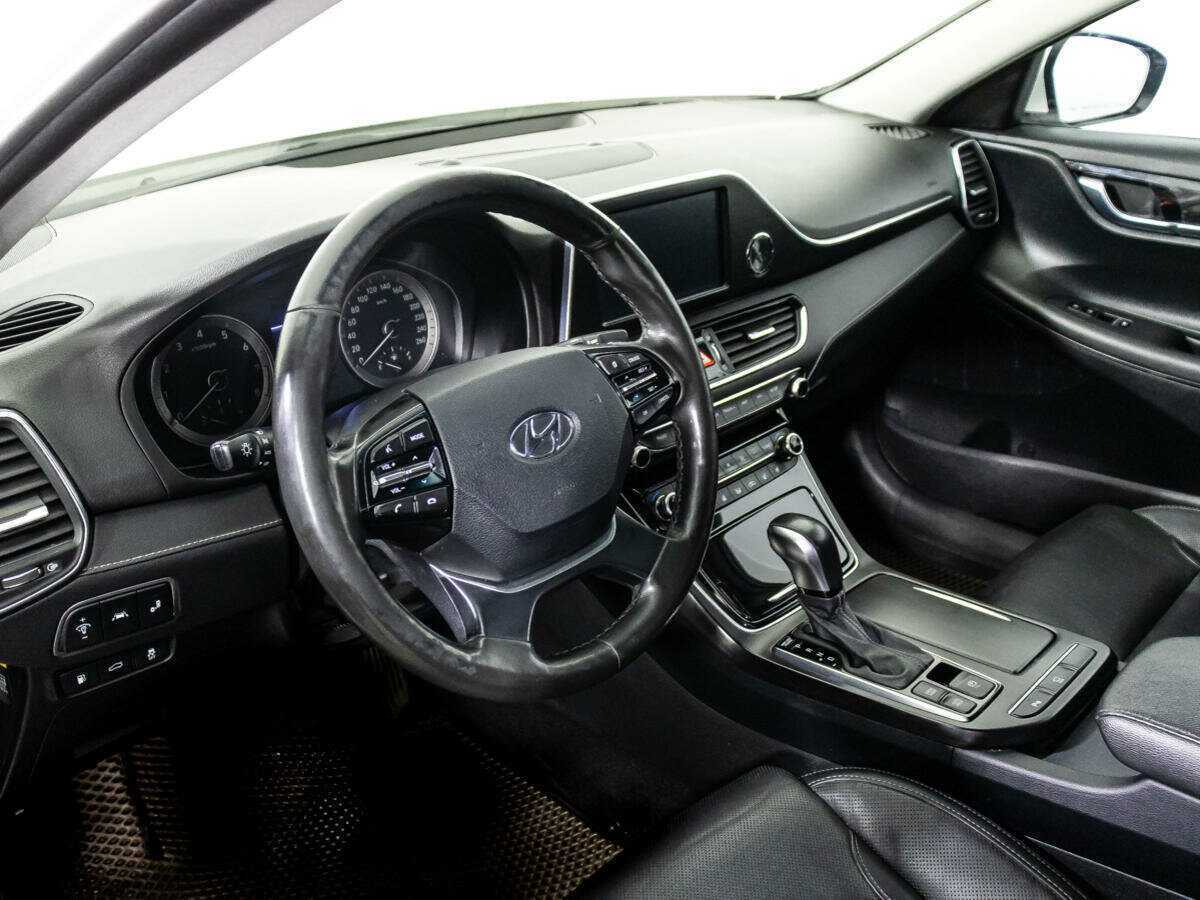 Hyundai Grandeur б/у, 2018, Автоматическая. Фото: #10