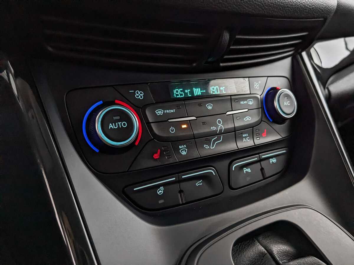 Ford Kuga б/у, 2019, Автоматическая. Фото: #18