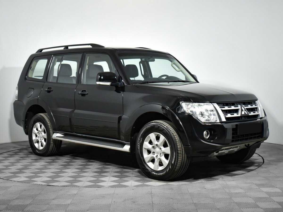 Mitsubishi Pajero б/у, 2013, Автоматическая. Фото: #2