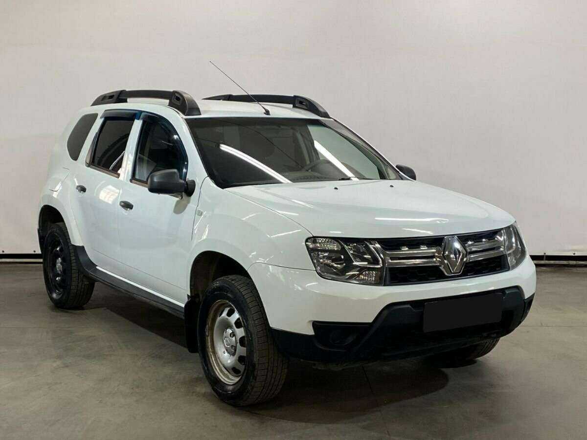 Renault Duster б/у, 2015, Механическая. Фото: #2