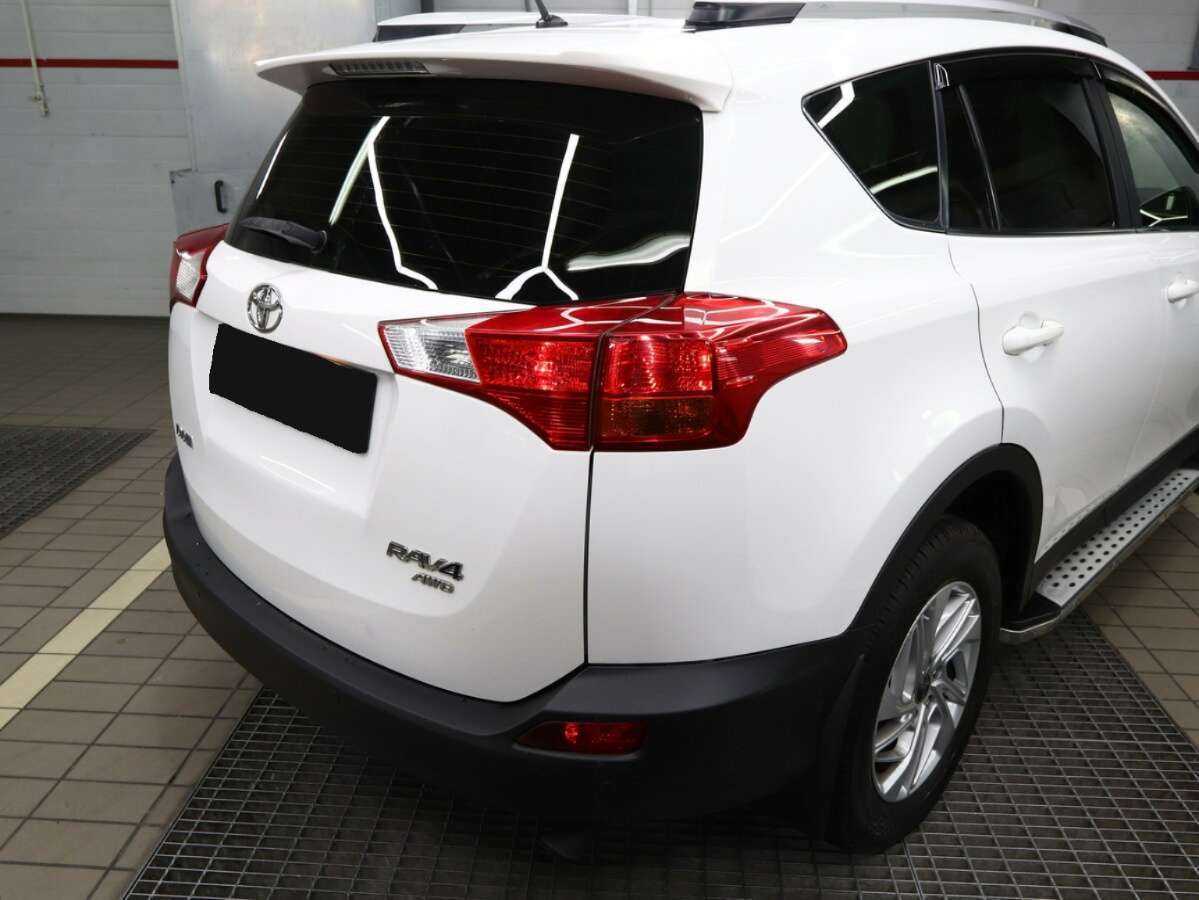 Toyota RAV4 б/у, 2014, Автоматическая. Фото: #6