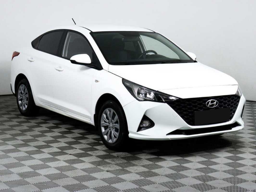 Hyundai Solaris б/у, 2021, Автоматическая. Фото: #2