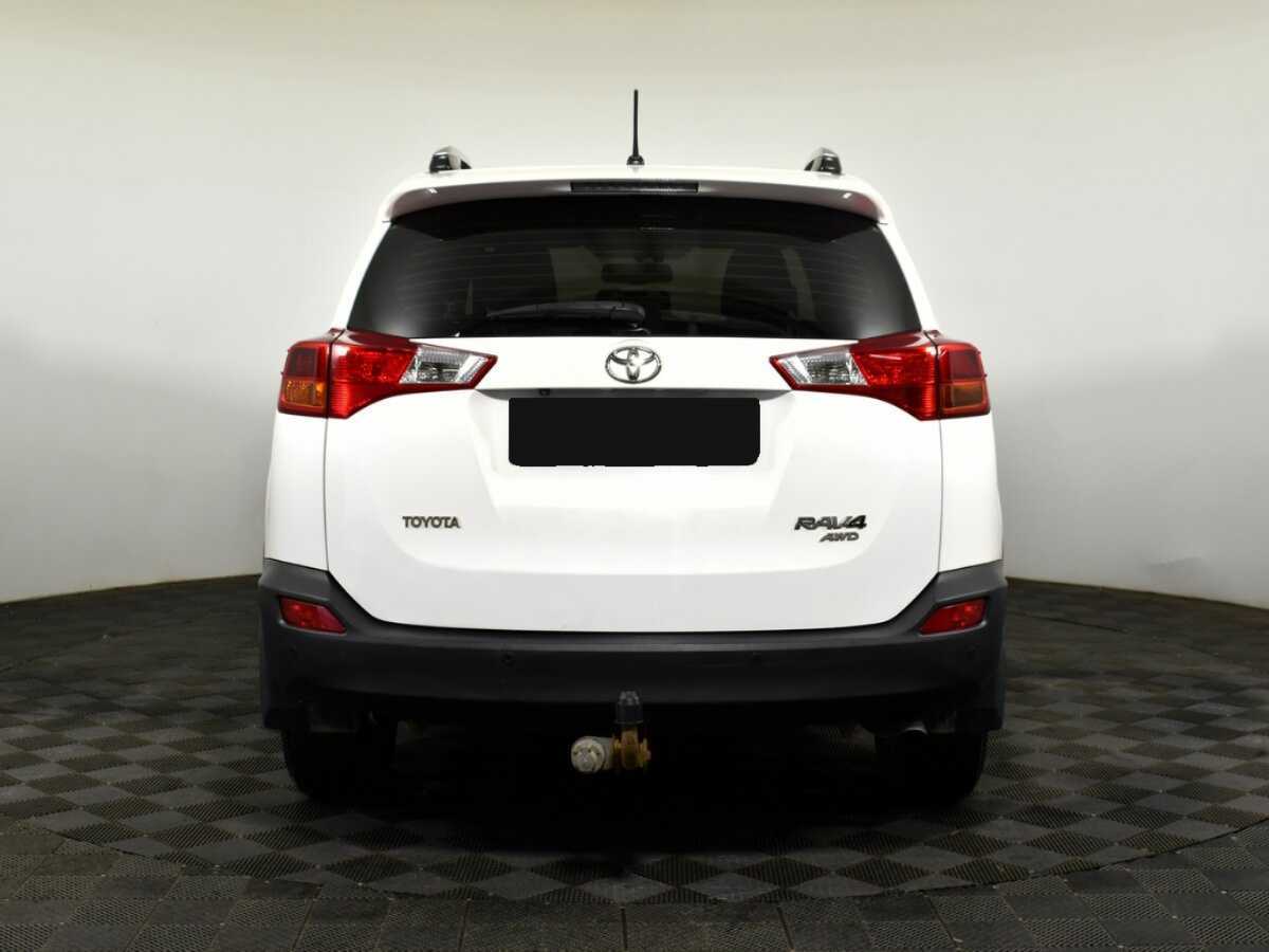 Toyota RAV4 б/у, 2015, Механическая. Фото: #4