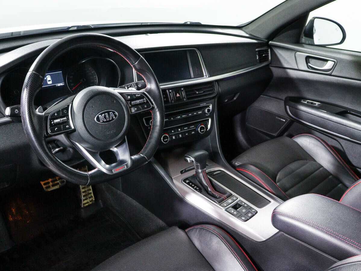 Kia Optima б/у, 2018, Автоматическая. Фото: #11
