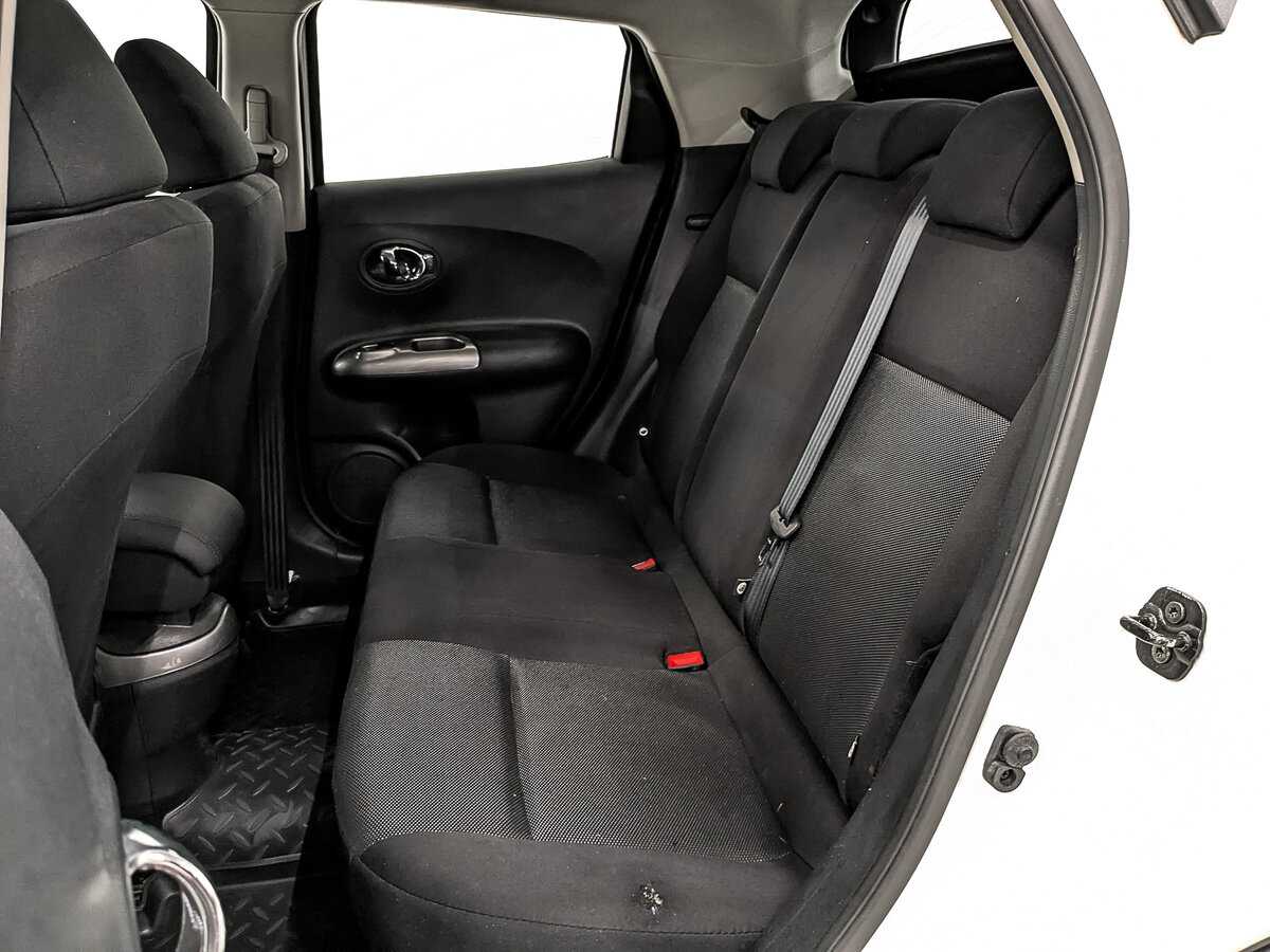 Nissan Juke б/у, 2014, Механическая. Фото: #17