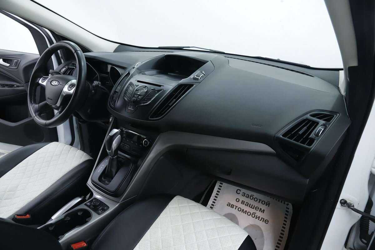 Ford Kuga б/у, 2016, Автоматическая. Фото: #14