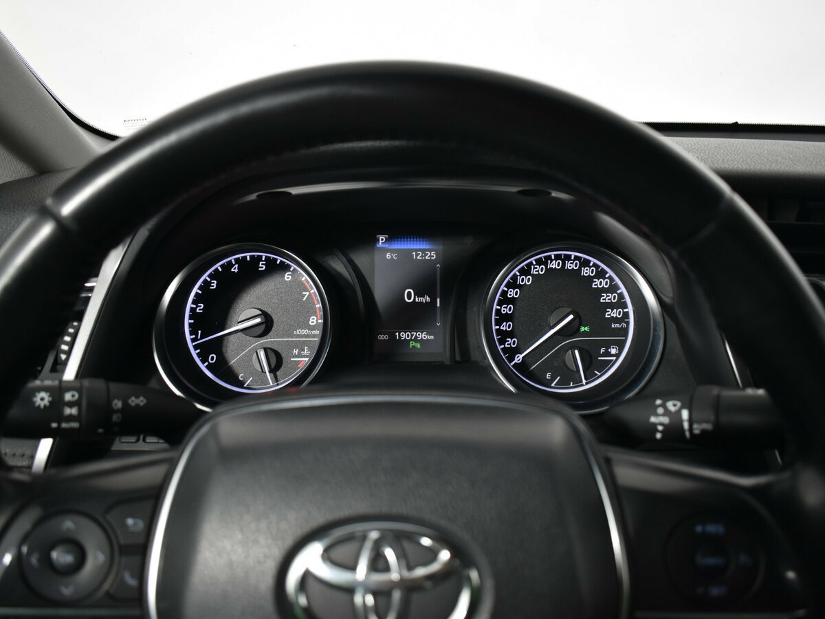 Toyota Camry б/у, 2020, Автоматическая. Фото: #10