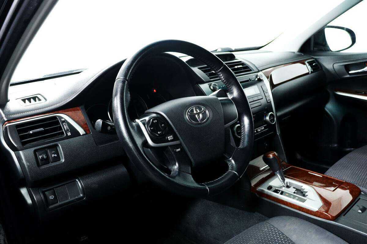 Toyota Camry б/у, 2012, Автоматическая. Фото: #12