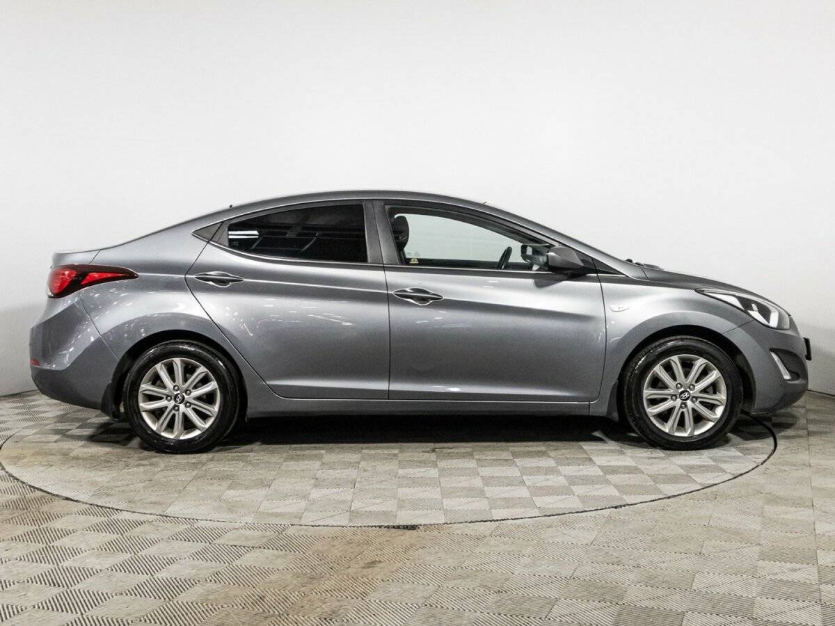 Hyundai Elantra б/у, 2015, Автоматическая. Фото: #3